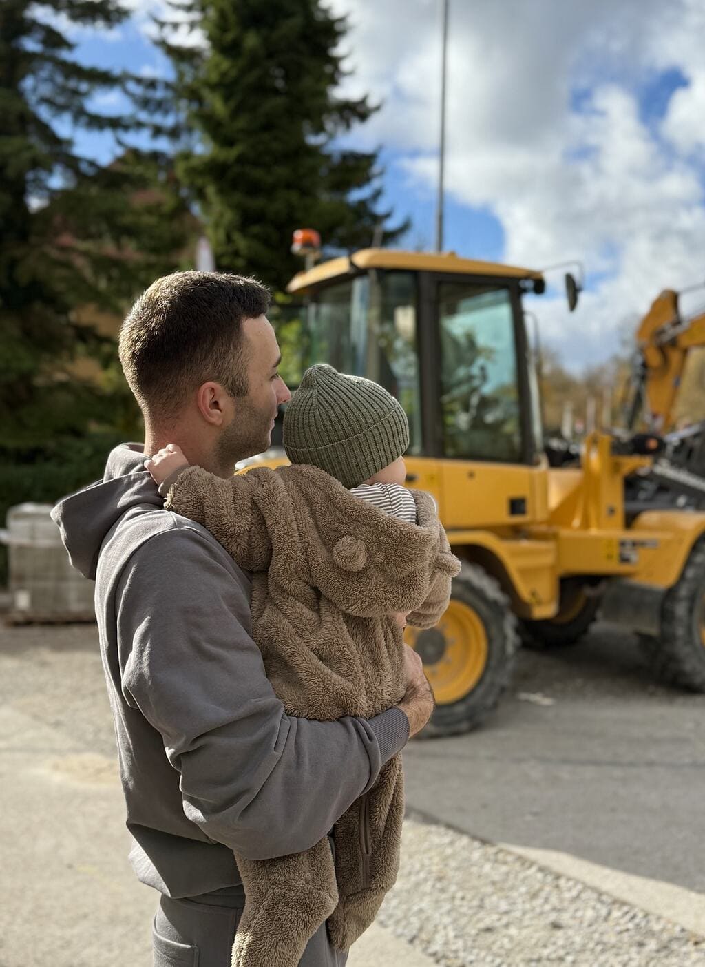 Denys Komakha, Gr&uuml;nder von ProstoBau