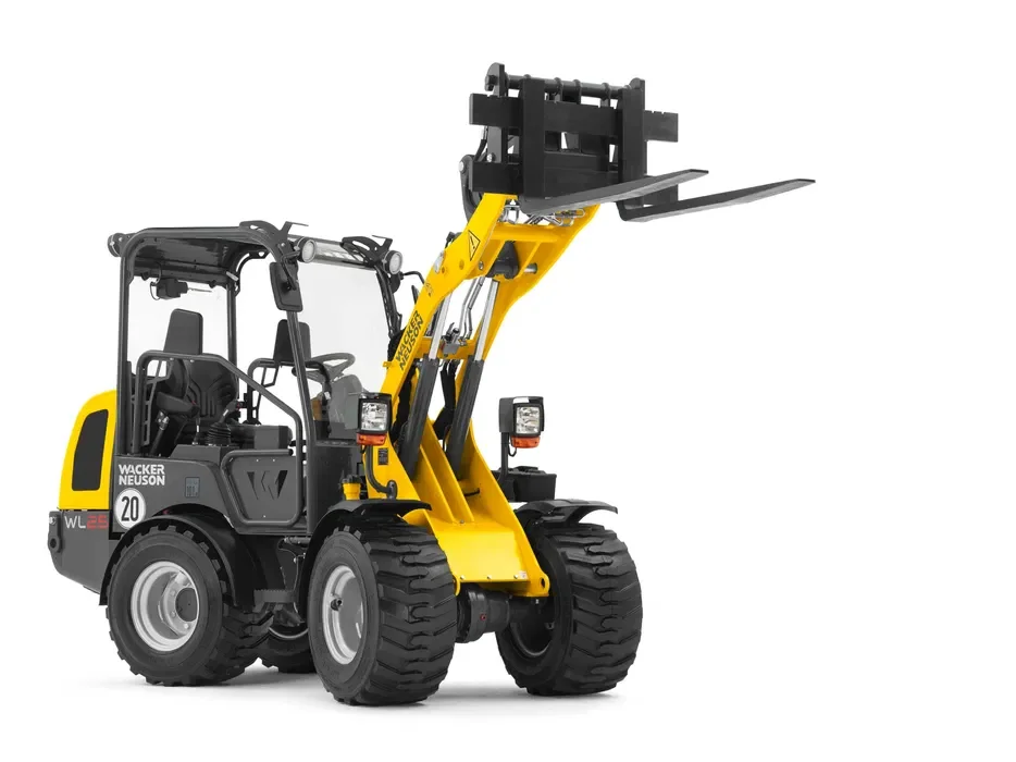Wacker Neuson 2.5t loader rental
